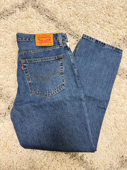 Levi’s 516 Jeans (36x30)