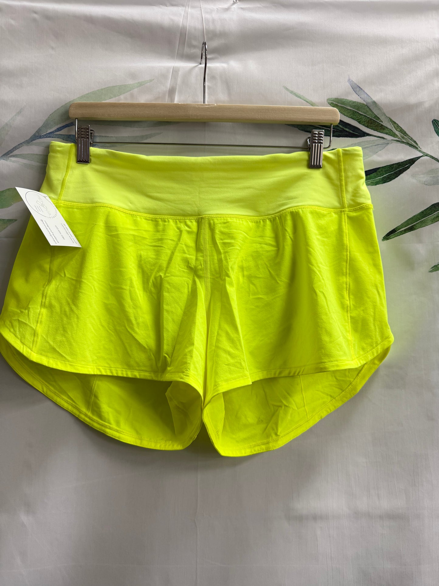 Lululemon Speed Up MR Short 4” (10)