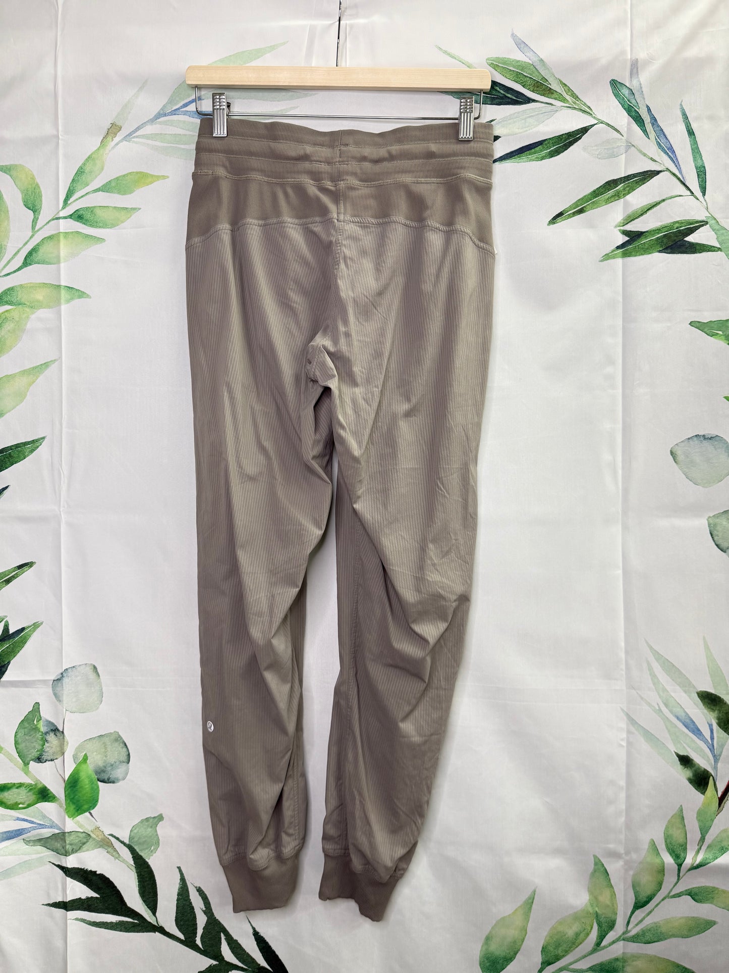 Lululemon Dance Studio MR Jogger 28” (6)