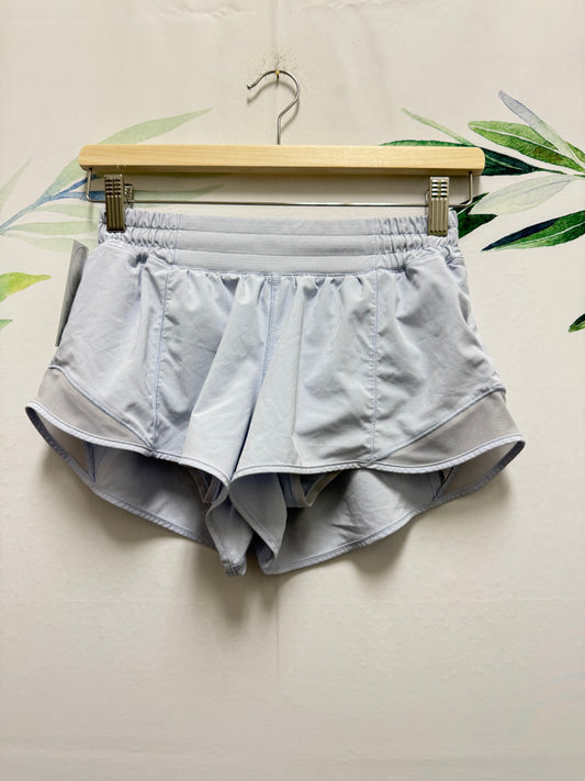 Lululemon Hotty Hot LR Short 2.5” (6)