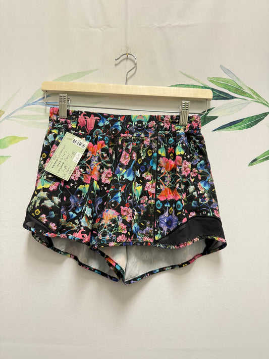 Lululemon Hotty Hot LR Short 4” (6)