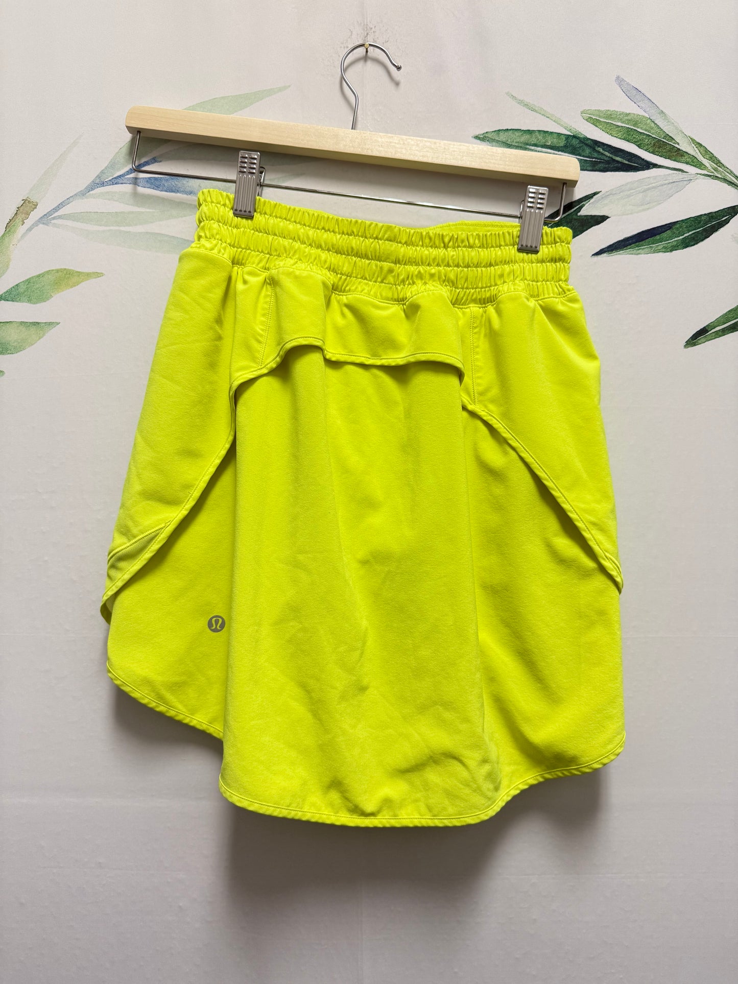 Lululemon Hotty Hot HR Skirt (4 Tall)