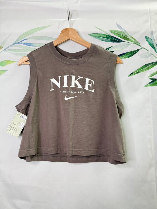 Nike Graphic Crop Tee (L)
