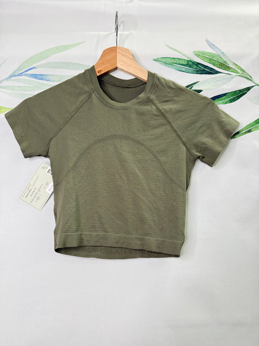 Lululemon Swiftly Cropped Tee (2)