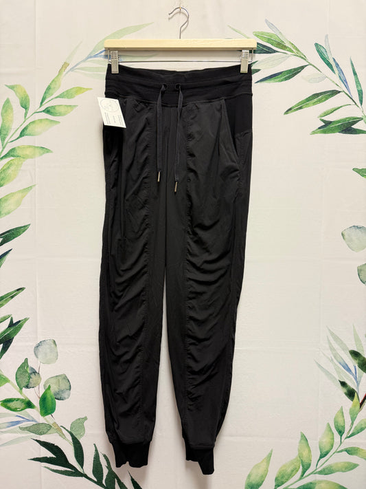 Lululemon Dance Studio MR Jogger (4)