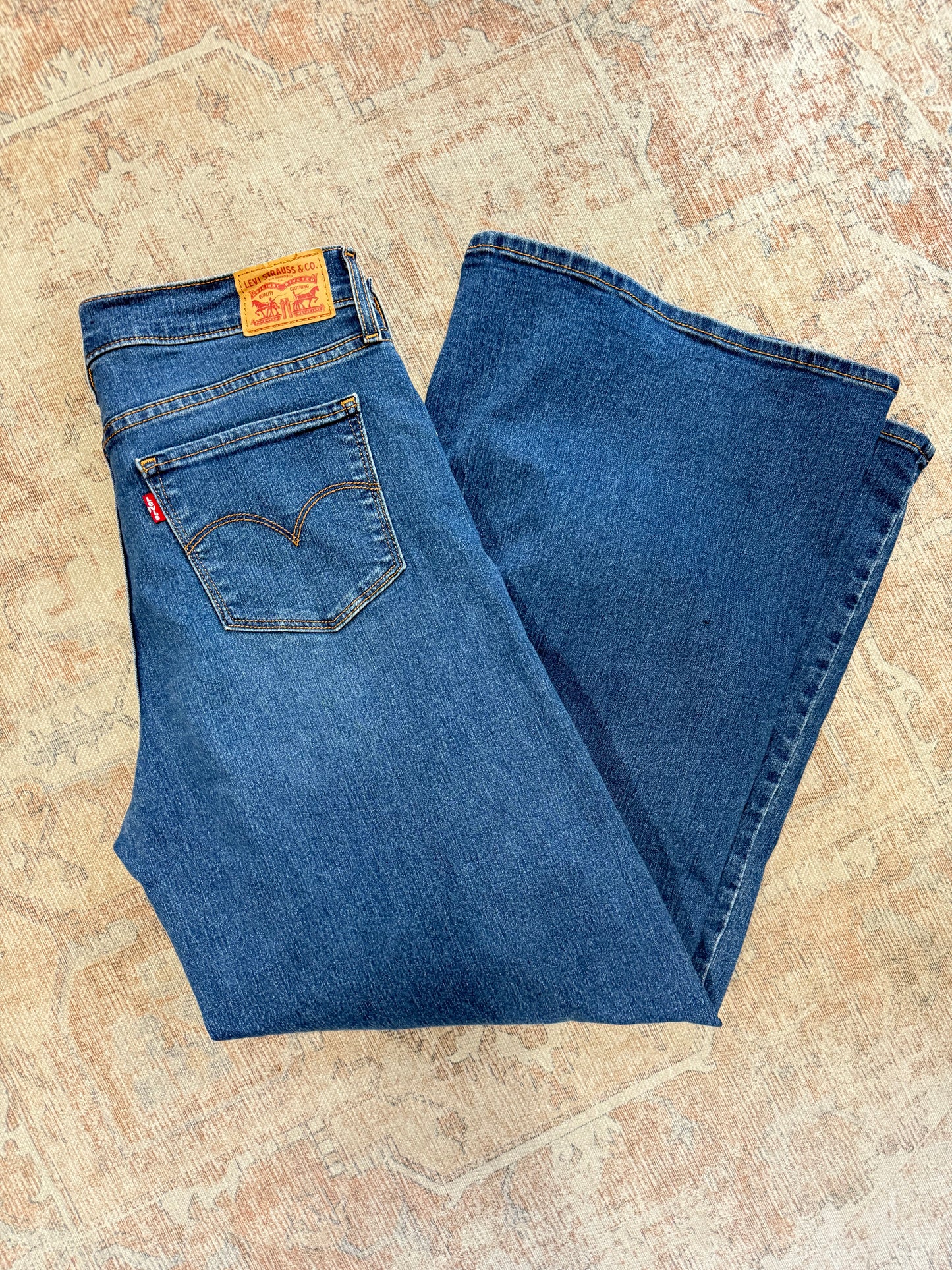 Levi’s Shaping Wide MR Jeans (30x30)