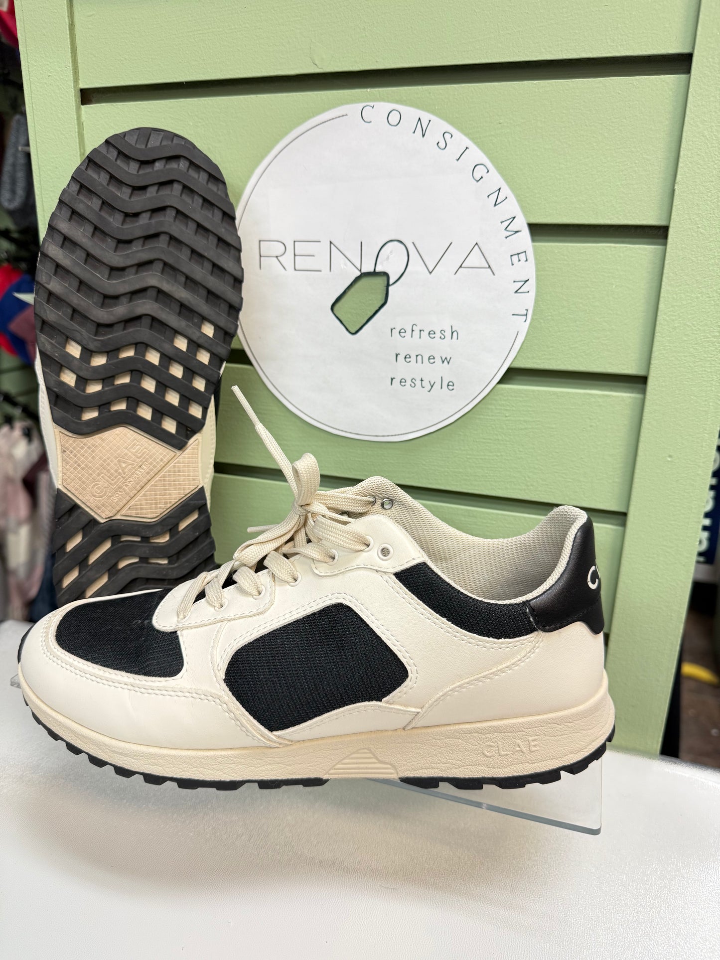 Clae Joshua Sneaker (Mens 9)
