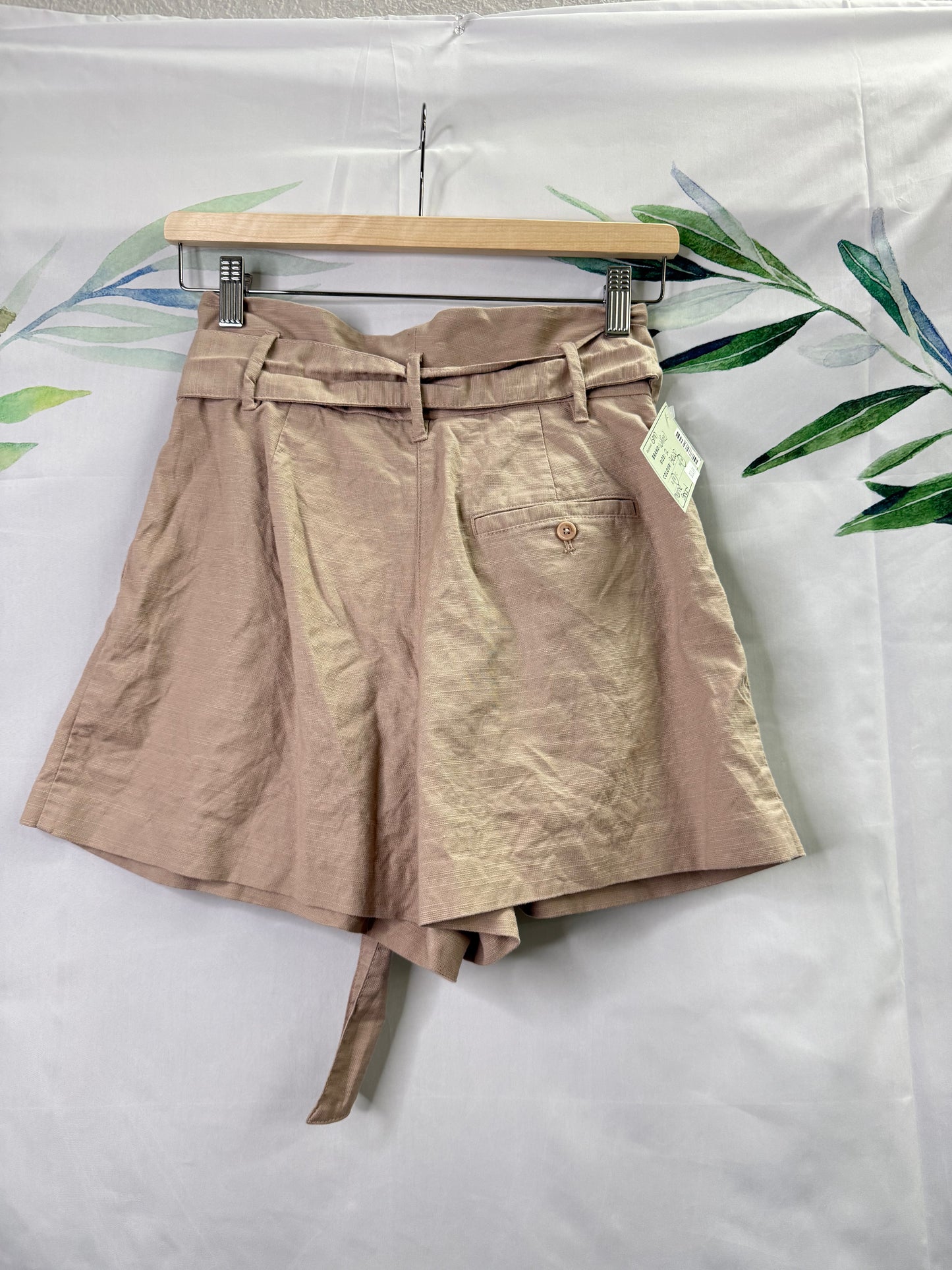 Aritzia Wilfred Marne HR Short (2)