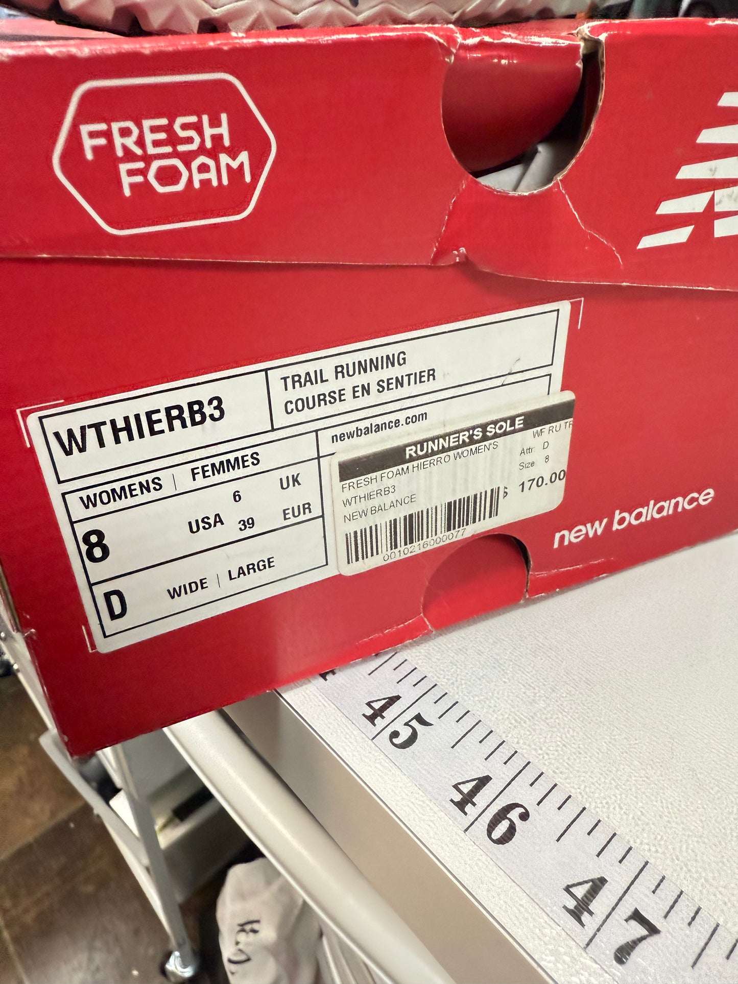 New Balance Fresh Form Hierro Runners (Womens 8 Wide)