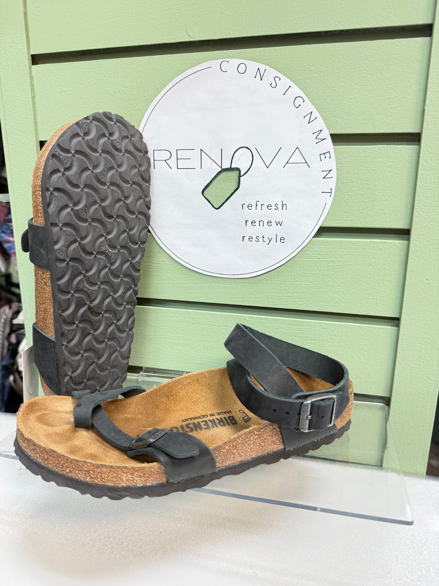 Birkenstock Yara Sandals (Womens 38/7)