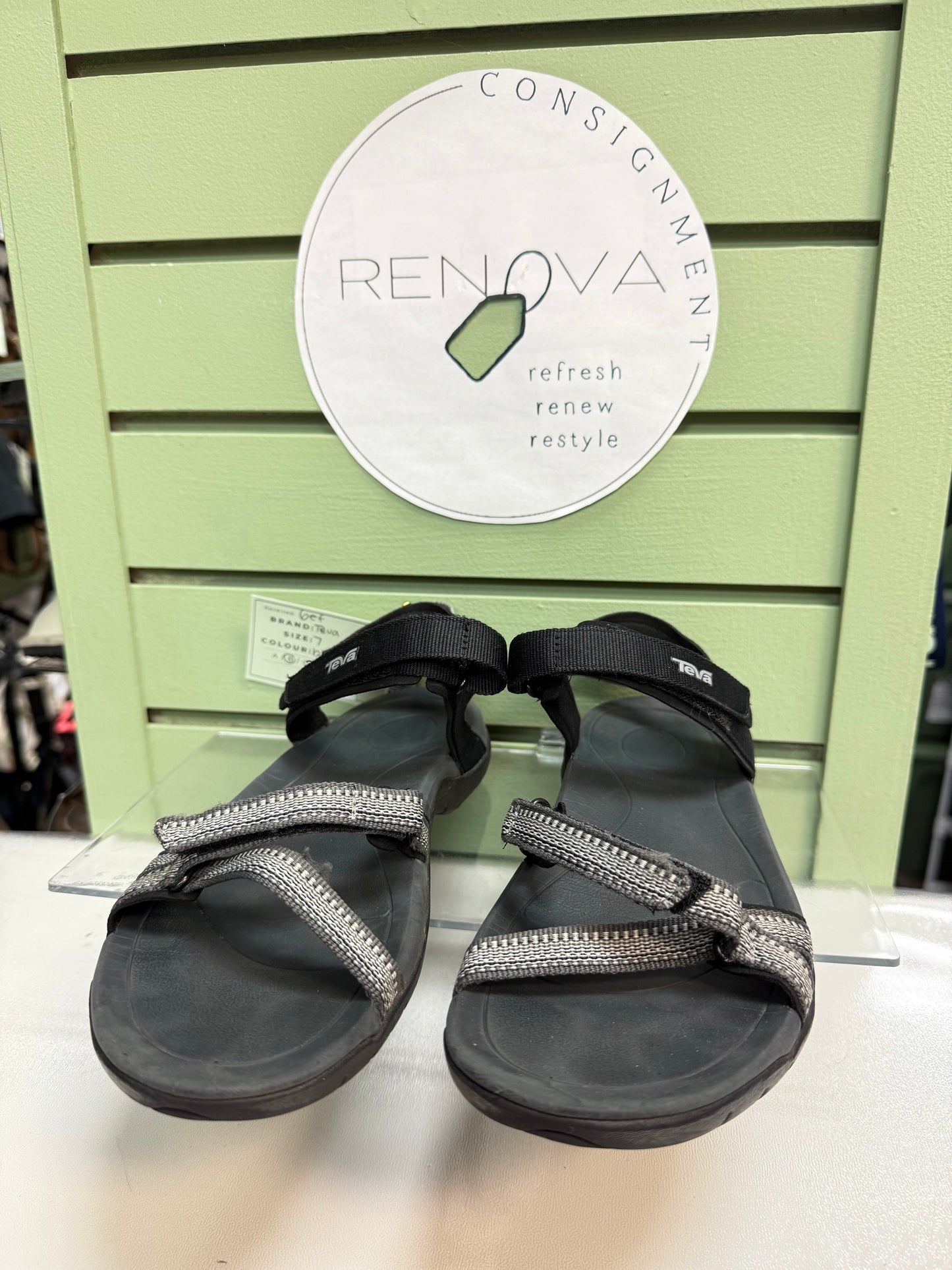 Teva Verra Sandals (Womens 7)