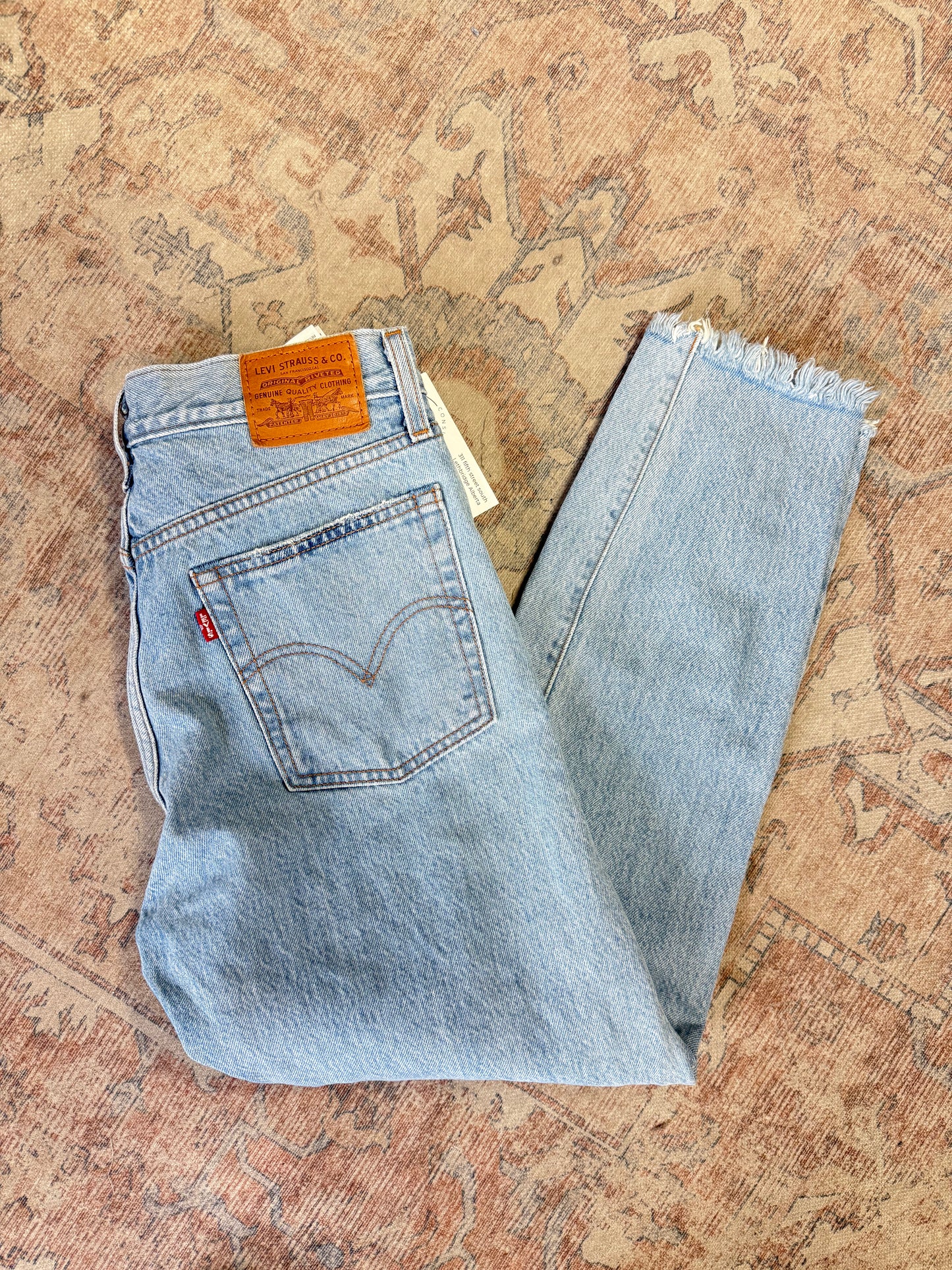 Levi’s Wedgie HR Jeans (27x28)