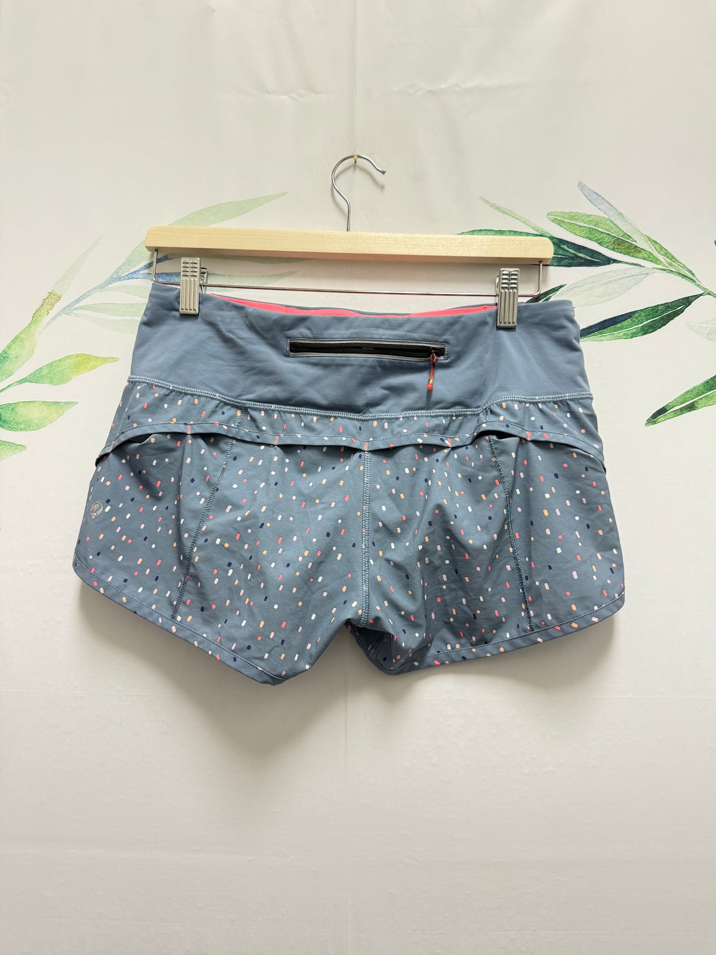 Lululemon Speed LR Short 2.5” (6)
