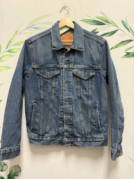 Levi Trucker Jacket (M/S or W/M)