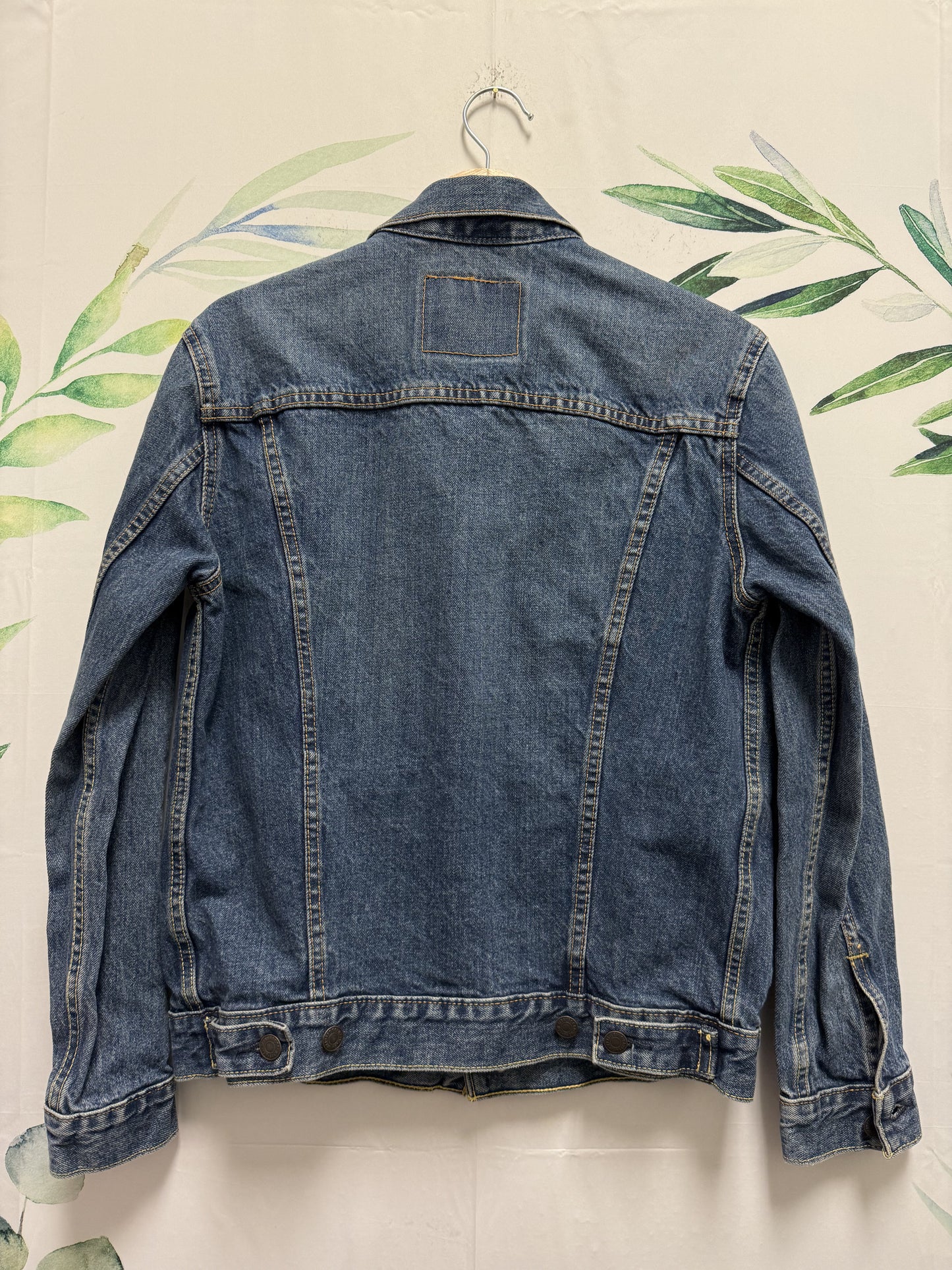 Levi Trucker Jacket (M/S or W/M)