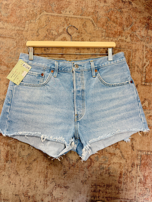 Levi’s 501 HR Shorts (32)