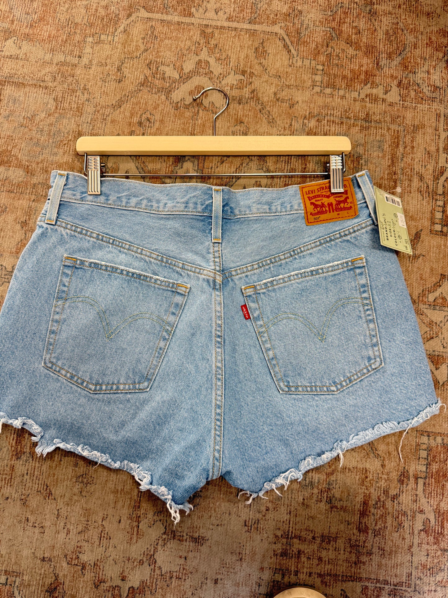 Levi’s 501 HR Shorts (32)