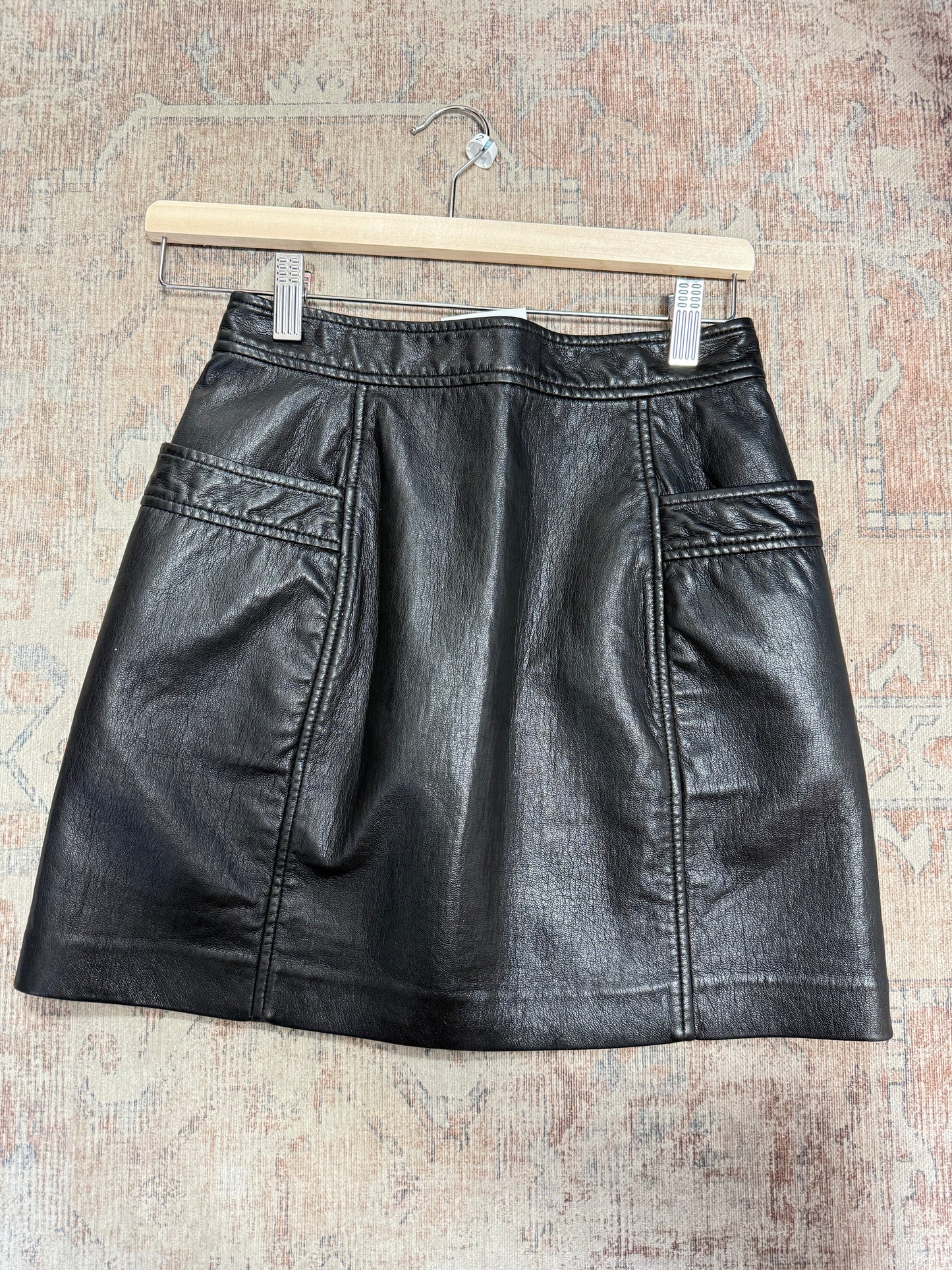 Aritzia Wilfred Button Up HR Skirt (2)