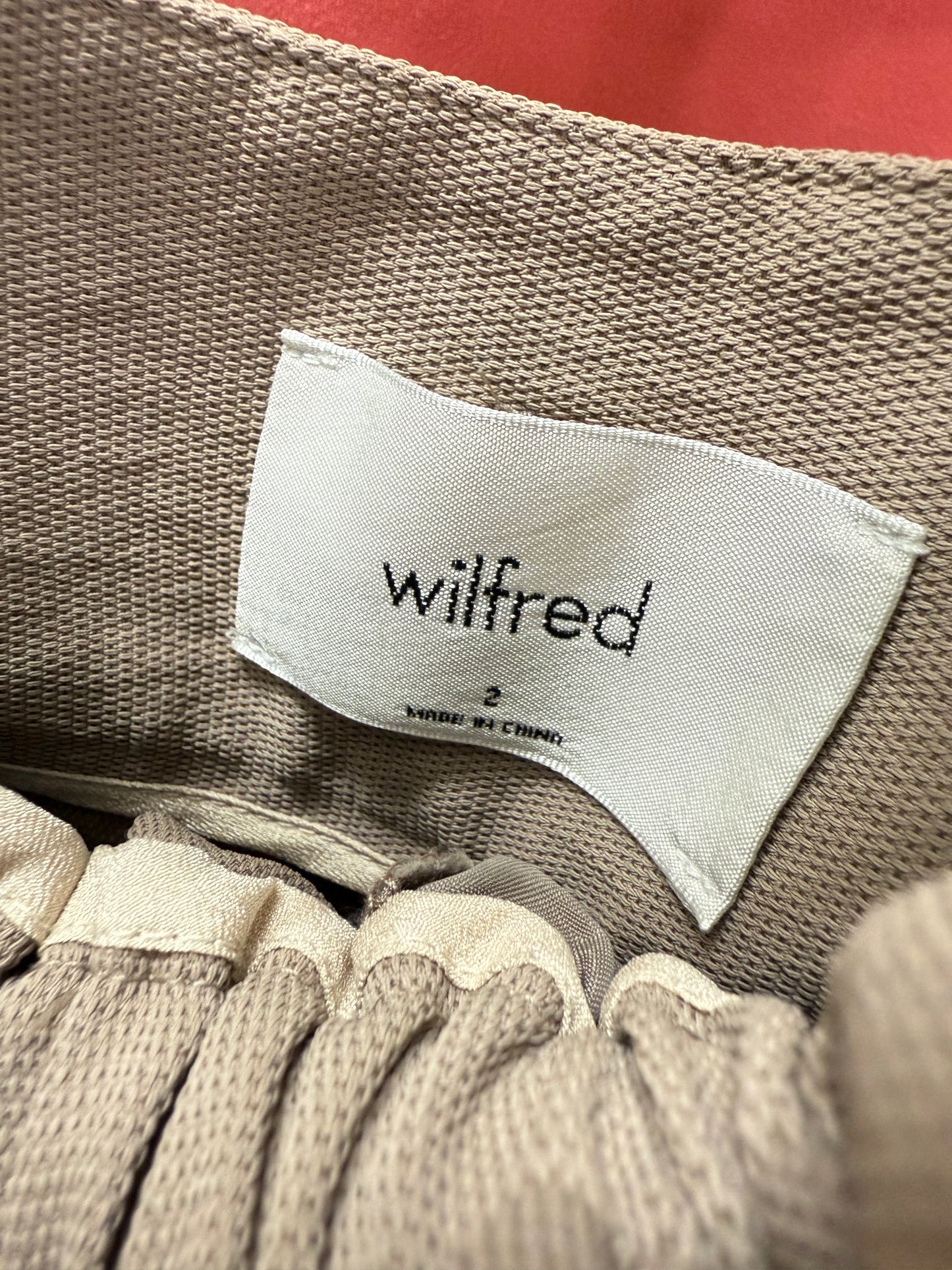 Aritzia Wilfred Paper Bag HR Short (2)