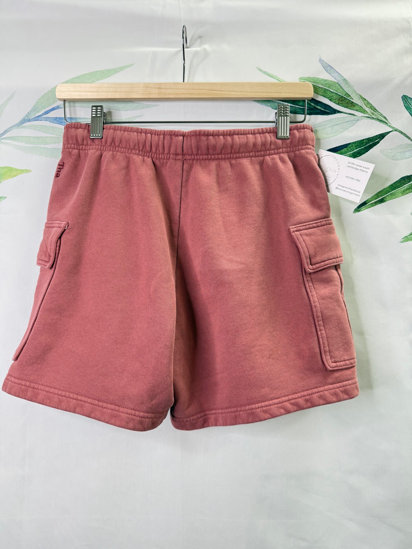 Aritzia TNA Cargo Shorts 5” (S)
