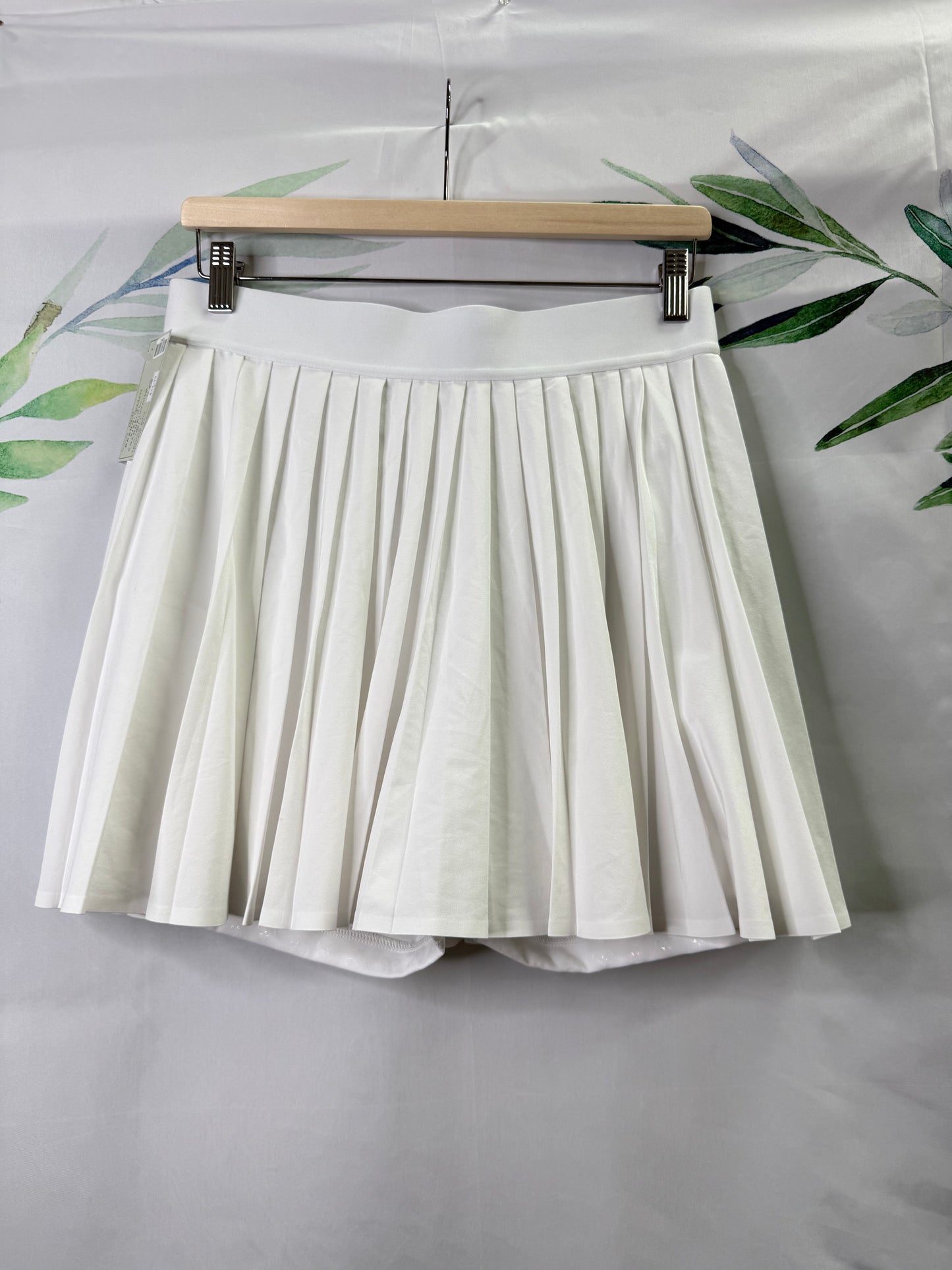 Aritzia Golden Tennis Pro Micro Skirt (XL)