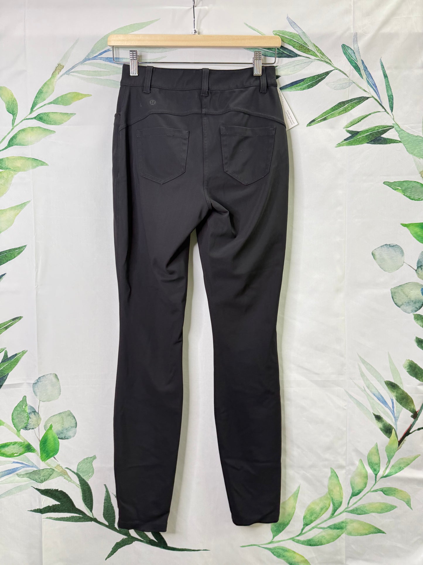 Lululemon City Sleek 5 Pocket HR Pant 30” (26)