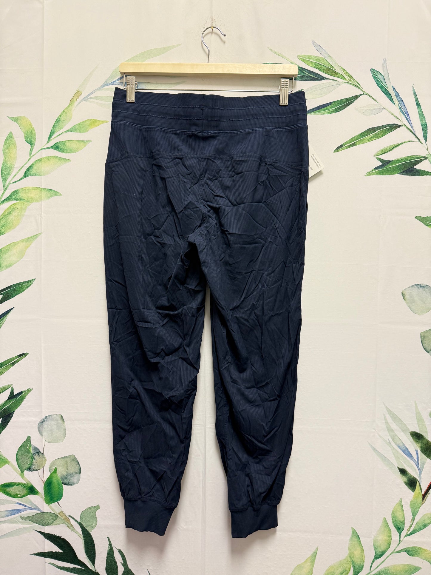 Lululemon Dance Studio MR Jogger 26” (8)