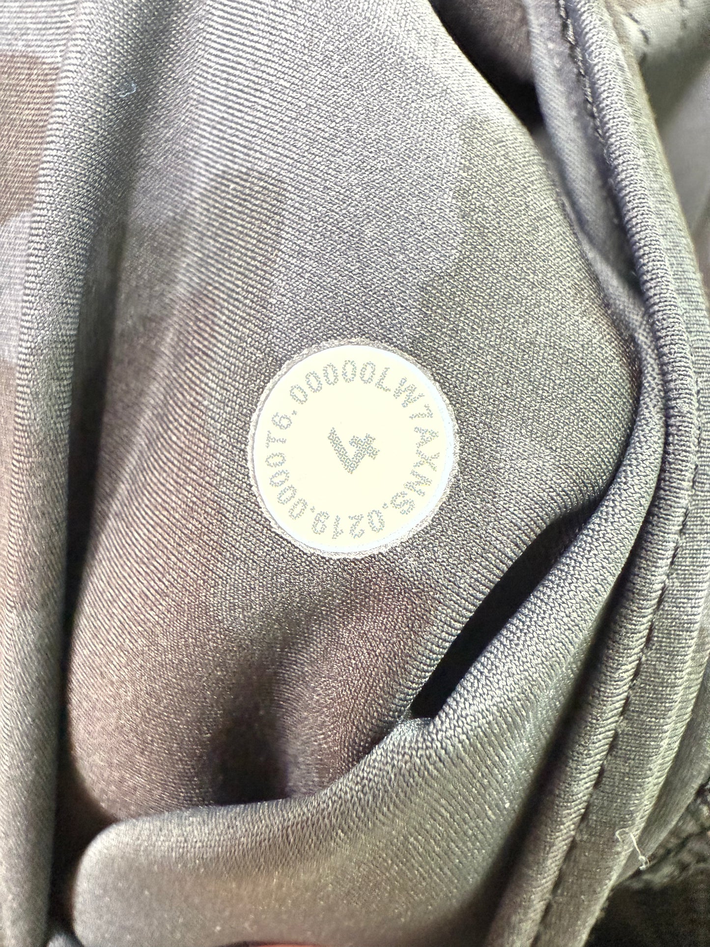 Lululemon Fast & Free HR Short 6” (4)
