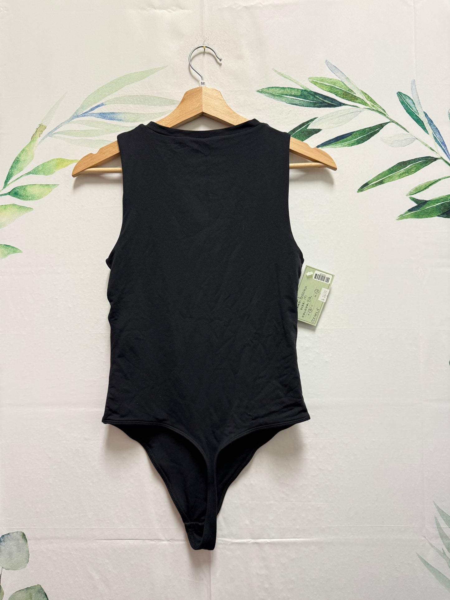 Aritzia Babaton Muscle Bodysuit (M)
