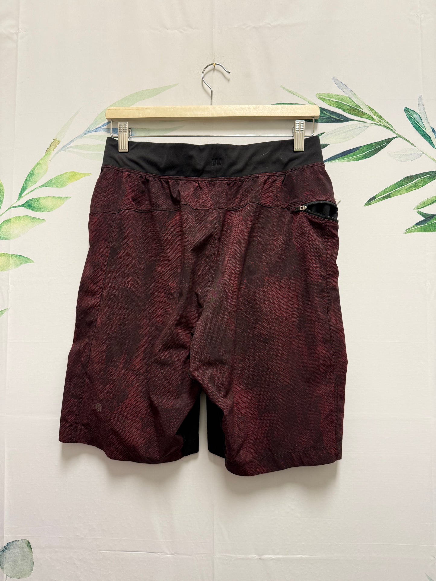 Lululemon THE Short Linerless 9” (M)