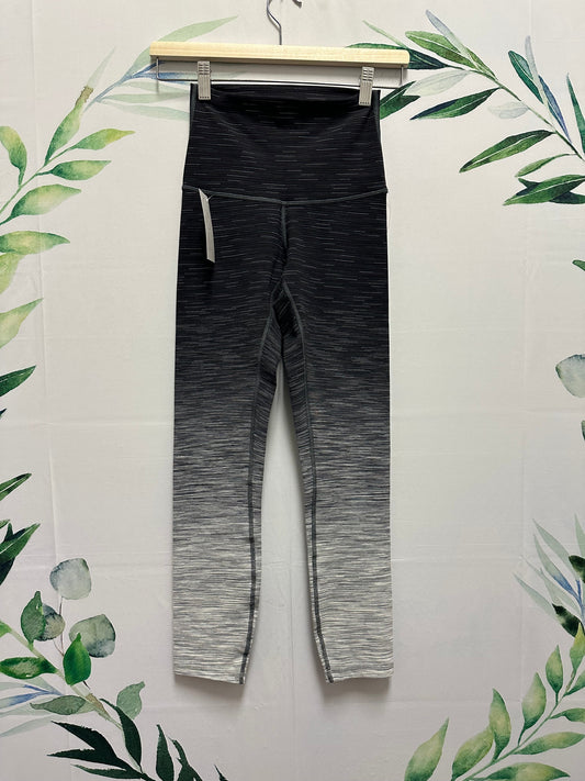 CLEARANCE Lululemon Wunder Under HR Tight 25” (4)