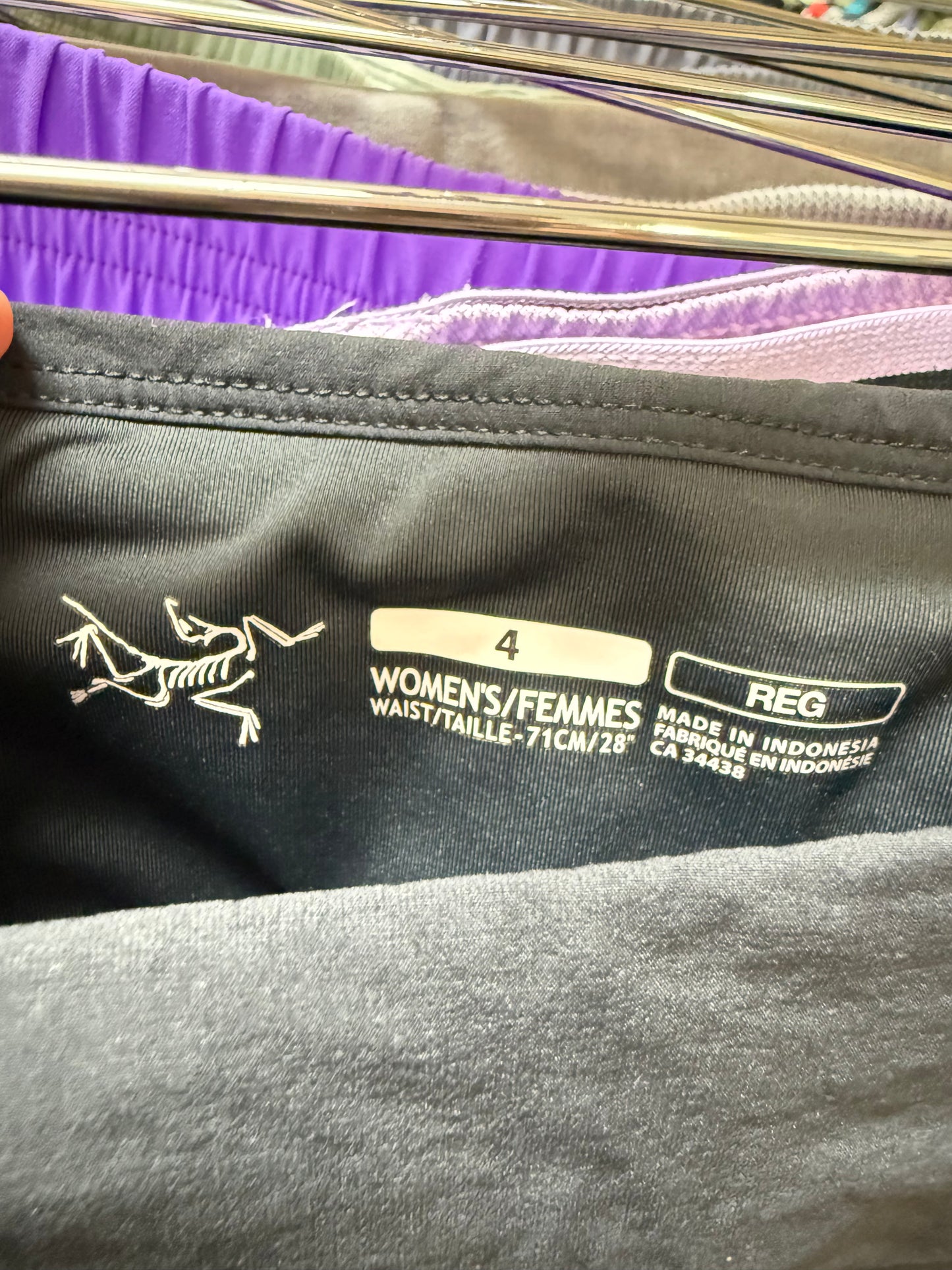 Arc’teryx Sabria MR Short 9”(4)