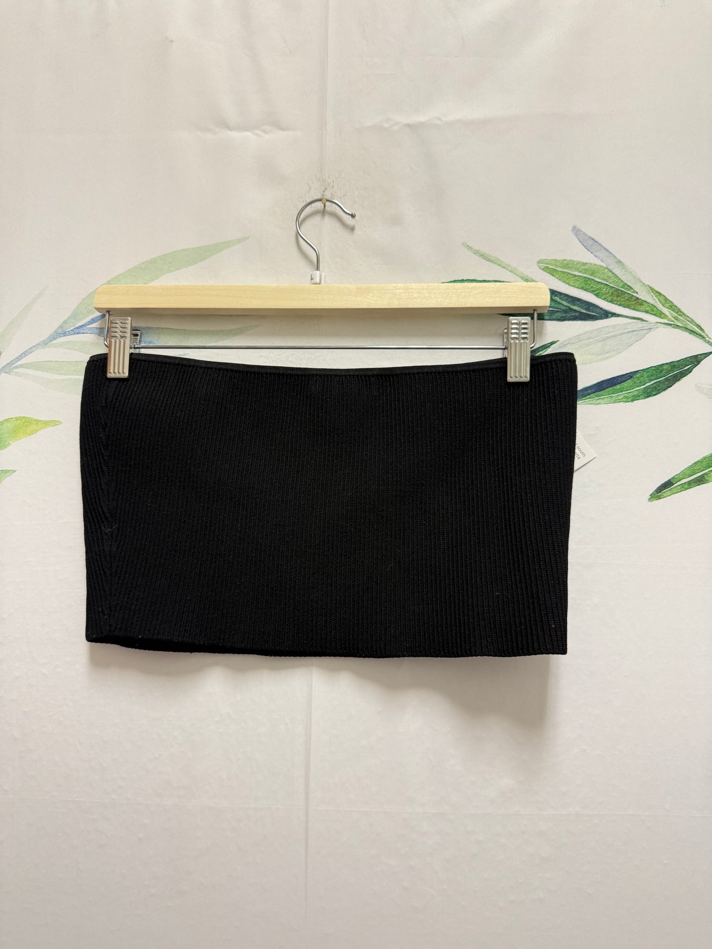 Aritzia Babaton Sculpt Knit Cropped Tube Top (L)