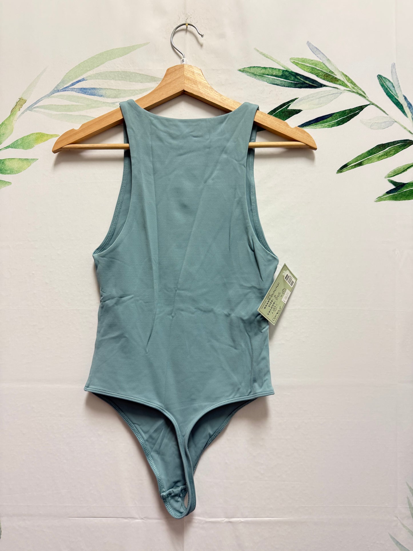 Aritzia Babaton Contour ‘90s Bodysuit (S)