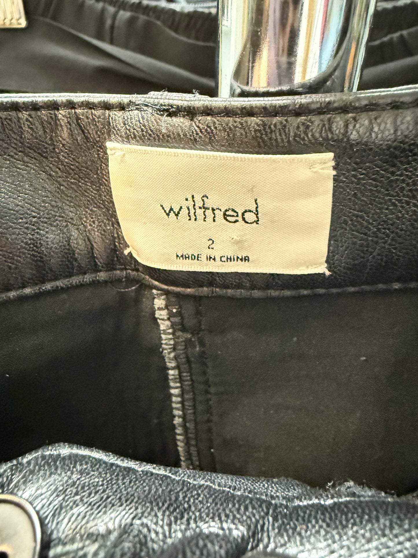 Aritzia Wilfred Rebel HR Pant (2)