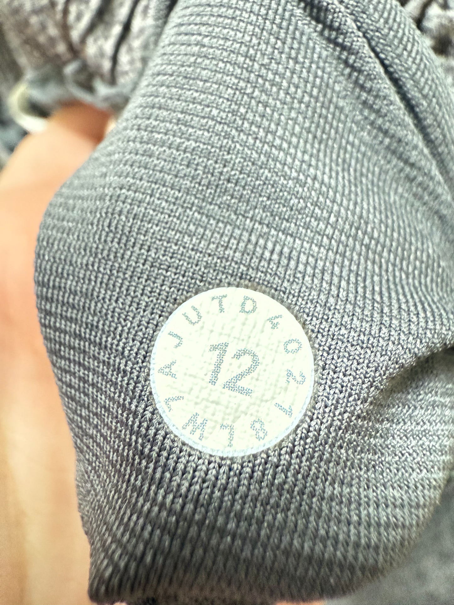 Lululemon Hotty Hot LR Short 4” (12)