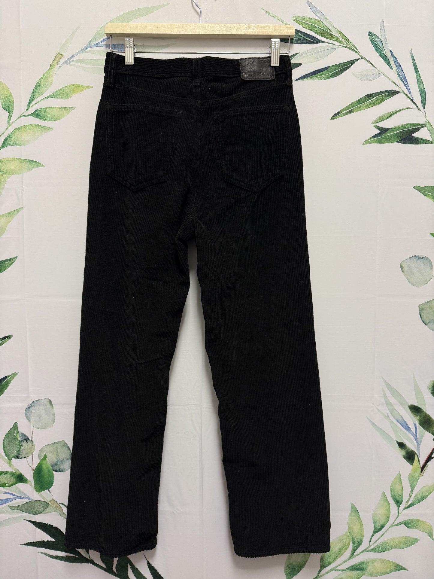 Aritzia Denim Forum Arlo HR Straight Cord (27)