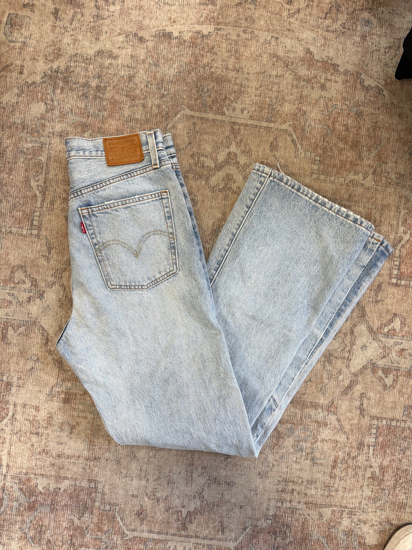 Levi’s Ribcage Split Flare HR Jeans (29x32)