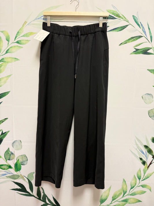 Lululemon On The Fly Wide Leg MR Pant 26” (4)