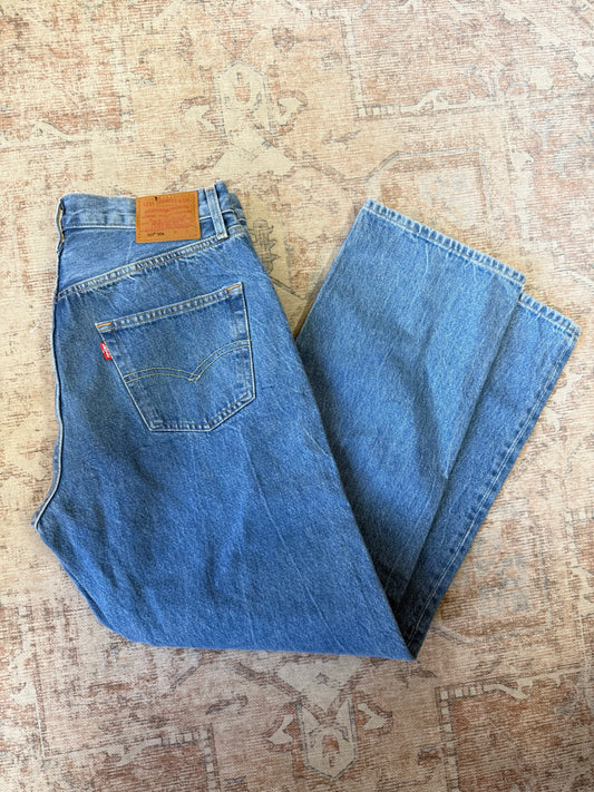 Levi’s 501 ‘90s MR Jeans (29x30)