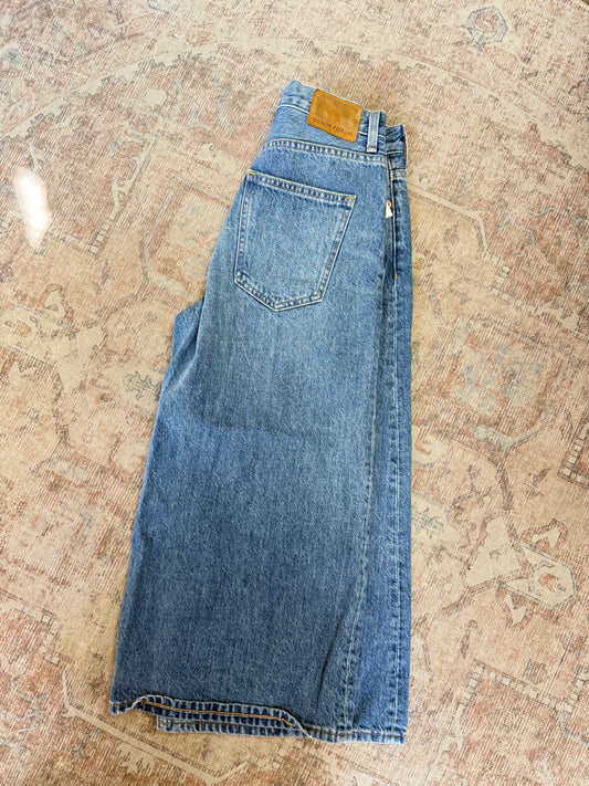 Denim Forum Edie Culotte HR Crop Jeans (26x20.5)
