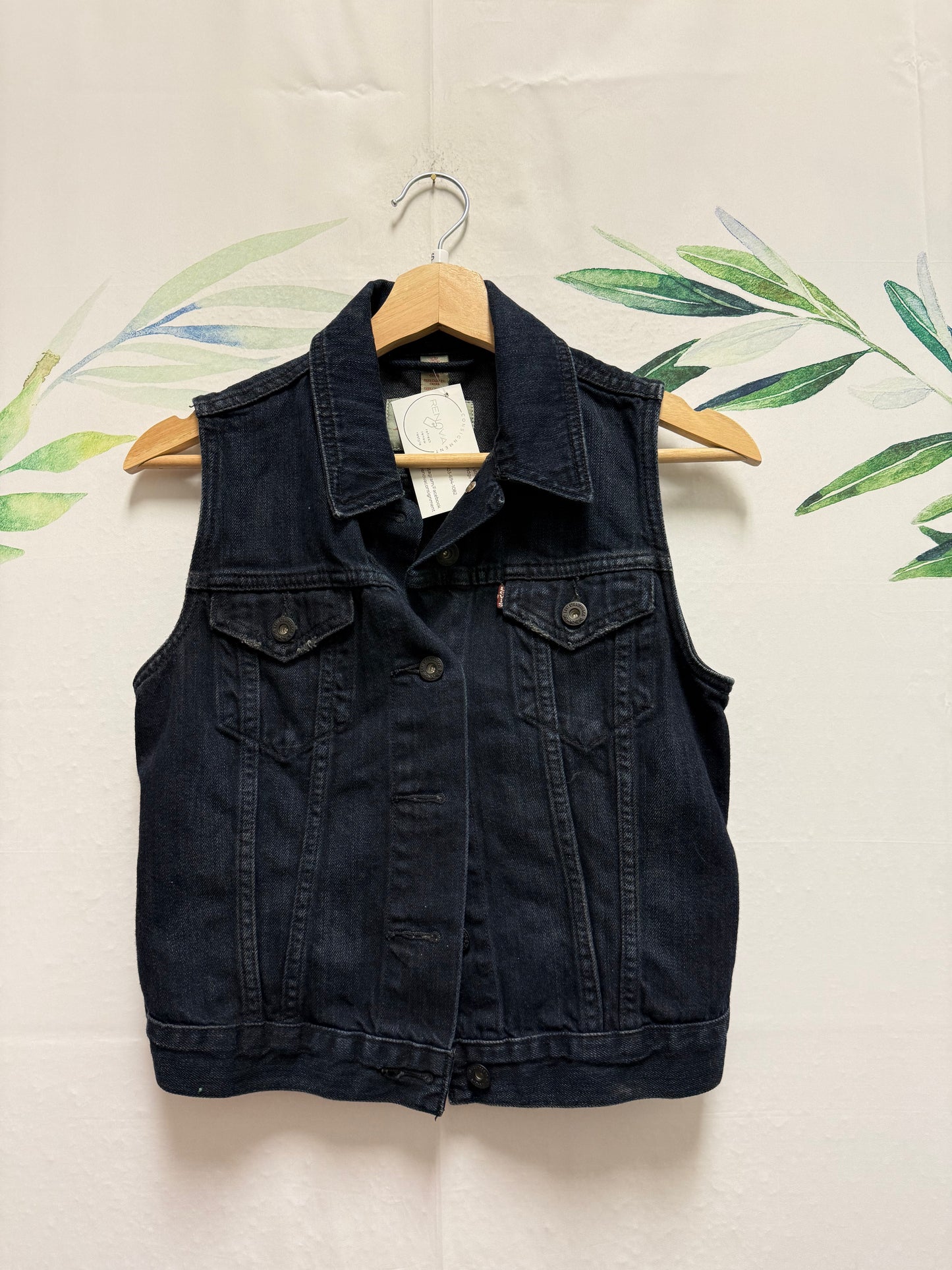 Levi’s Denim Vest (S)