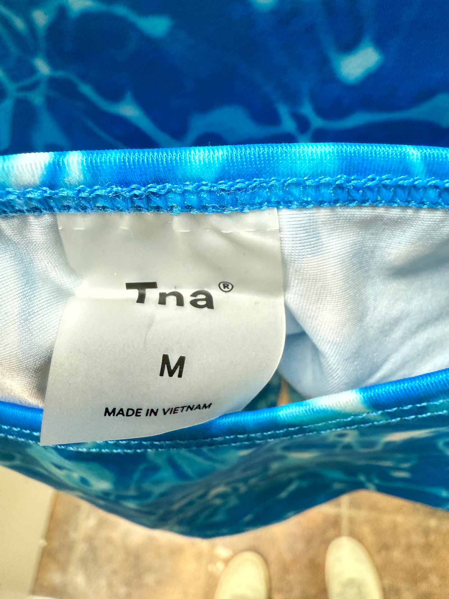 Aritzia TNA 2 Piece Splash Set (M)