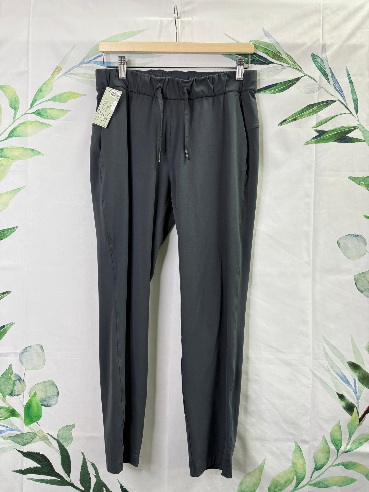 Lululemon On The Fly MR Pant 28” (6)