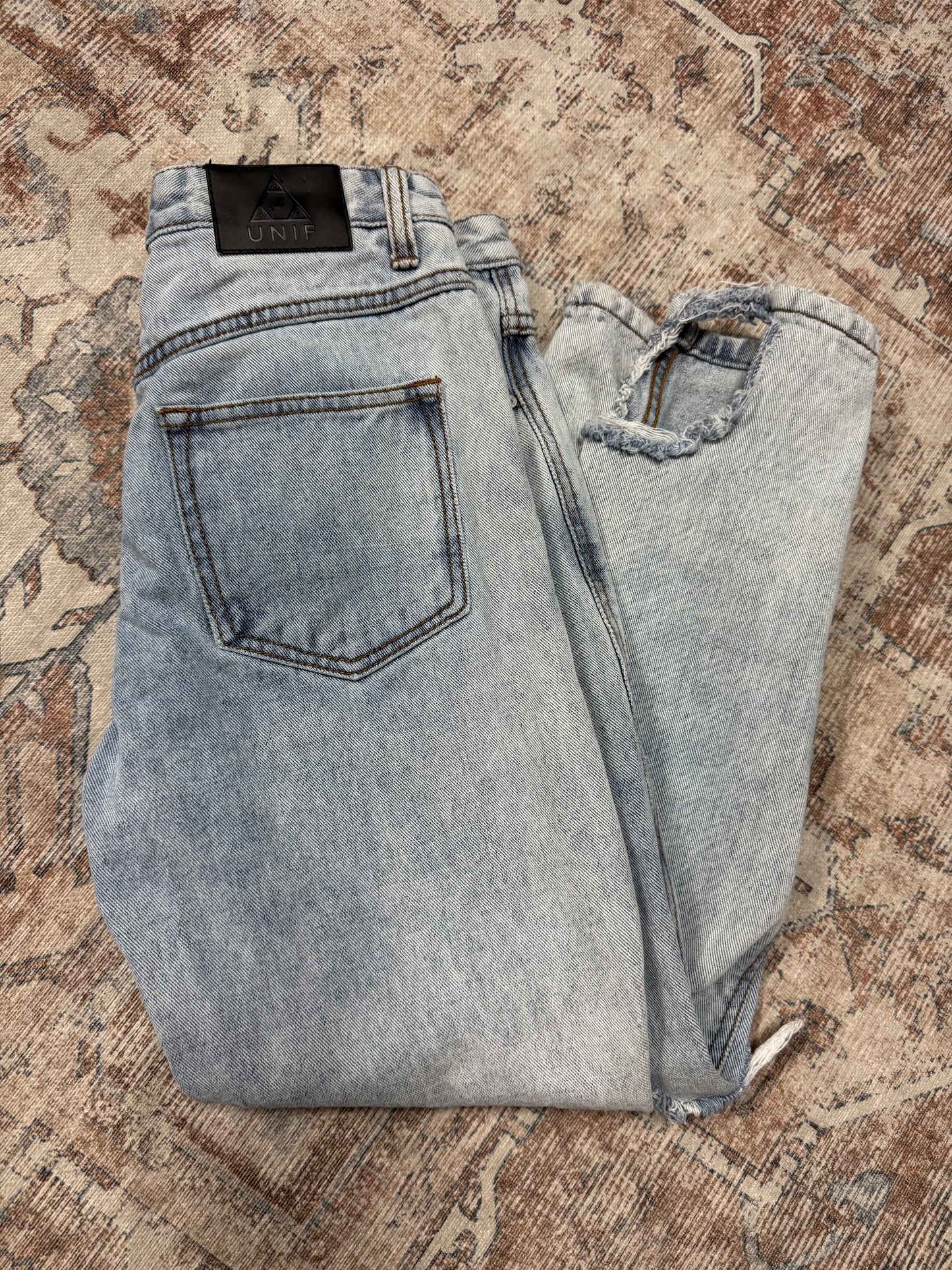 Unif Ripped HR Jeans (27x25)