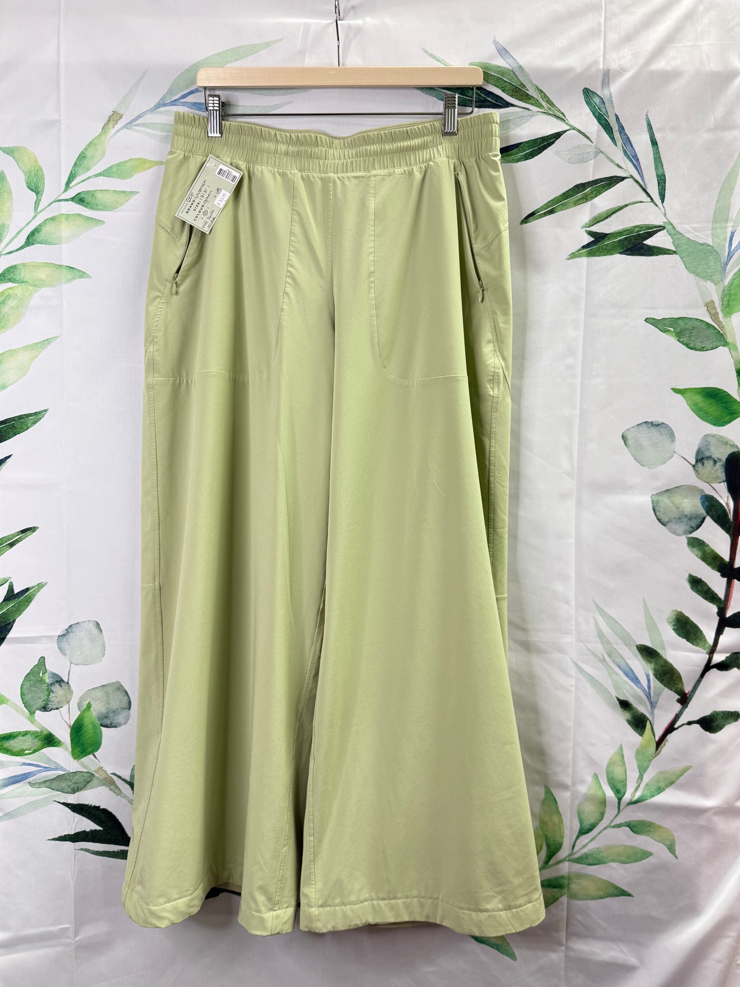 Lululemon Swift Wide Leg MR Pant 31” (12)