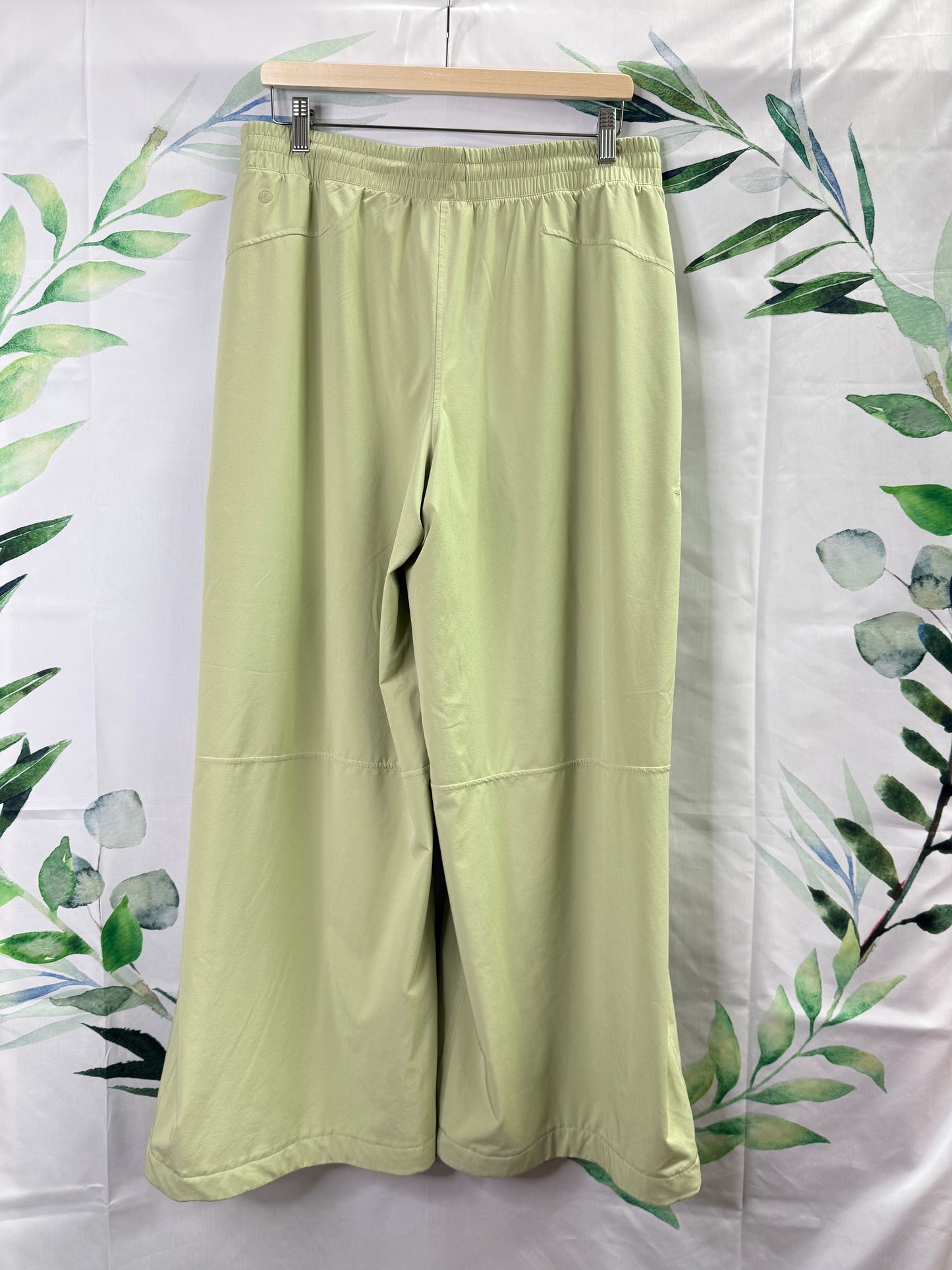 Lululemon Swift Wide Leg MR Pant 31” (12)