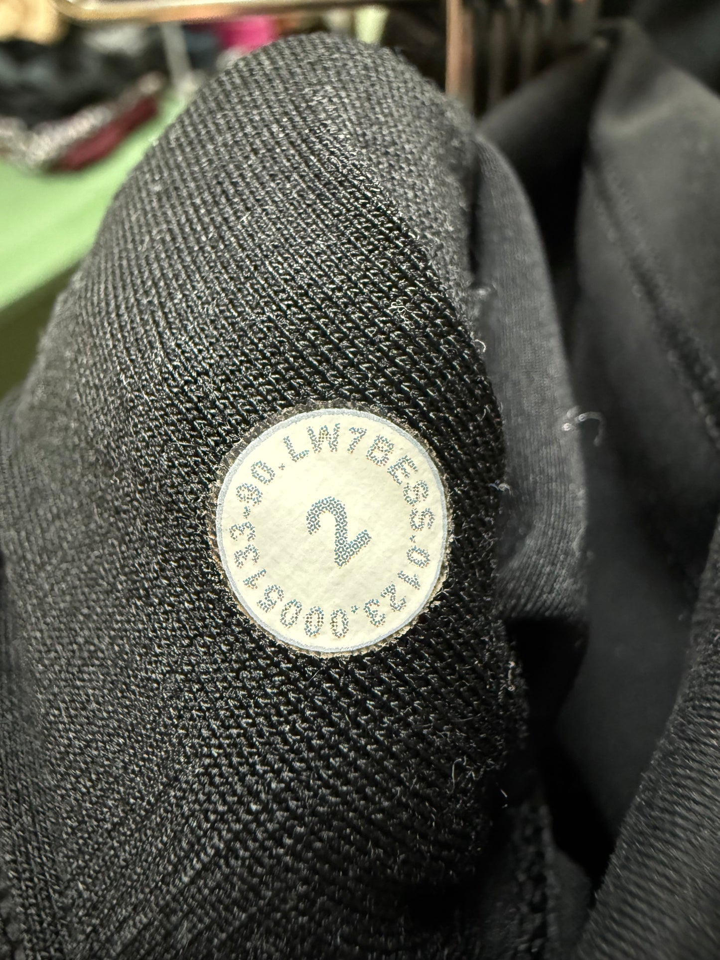 Lululemon Wunder Train HR Short 6” (2)