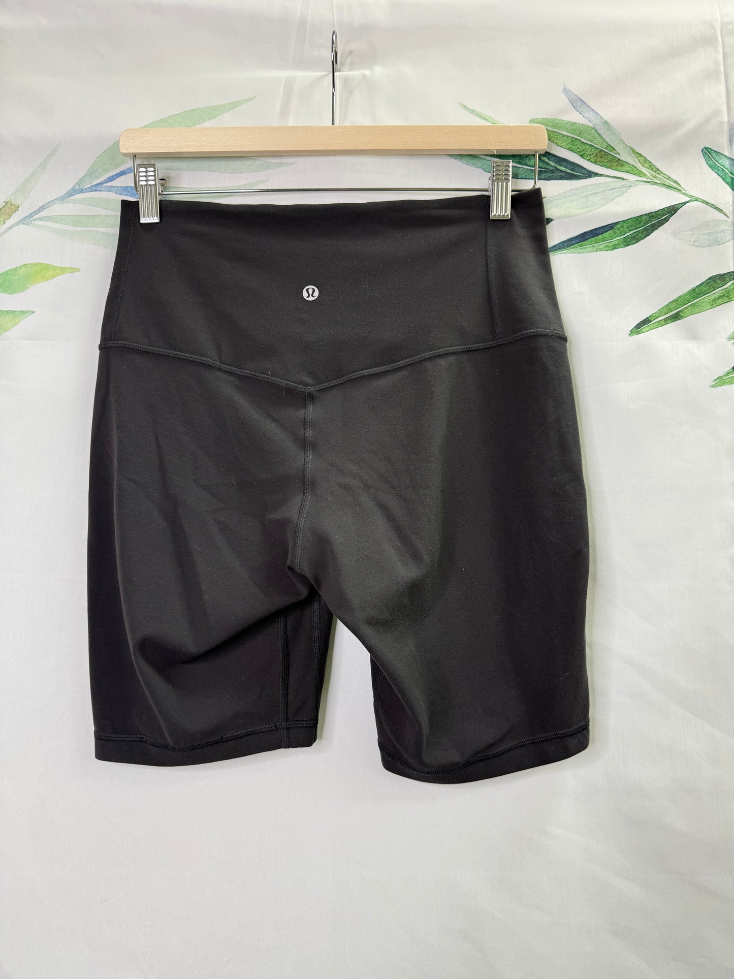 Lululemon Unlimit HR Short 8” (10)
