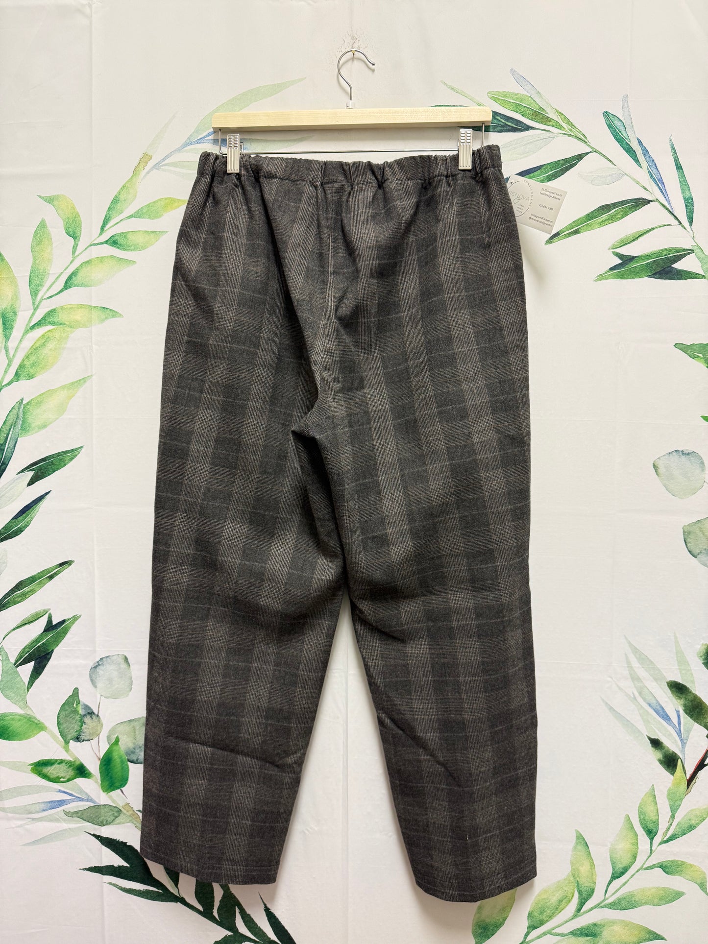 Aritzia Babaton Jimmy Pant (L)